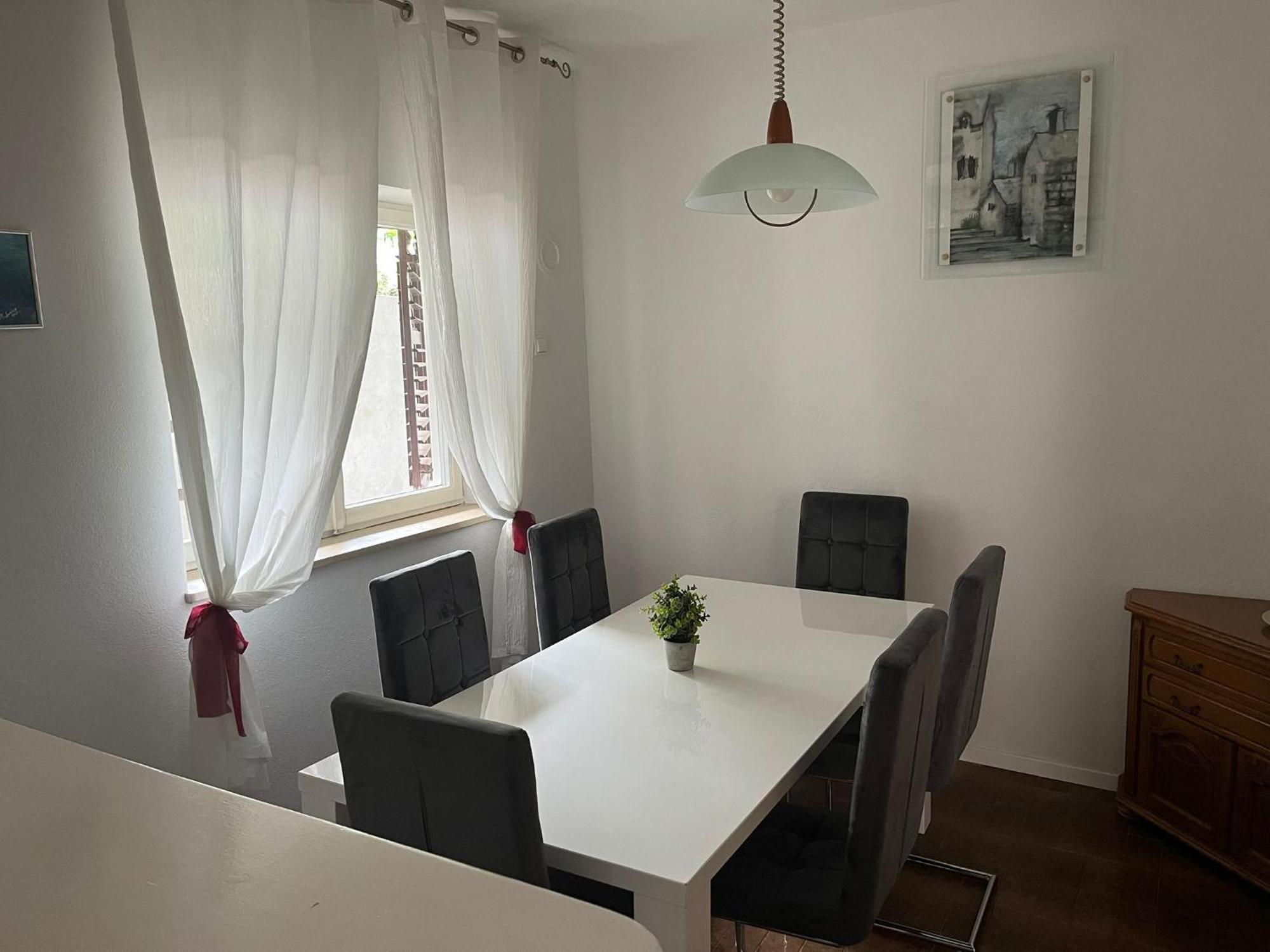 Sunset By The Sea Apartment Splitska Luaran gambar